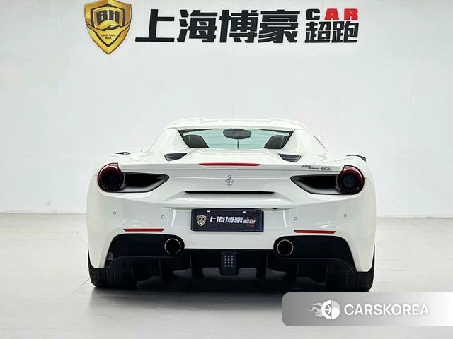 Ferrari 488 2018 Белый из Китая, фото 2