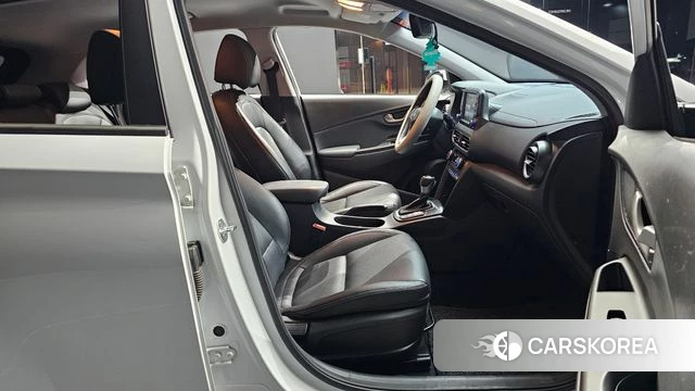 Hyundai Kona 2019 Белый из Кореи, фото 2