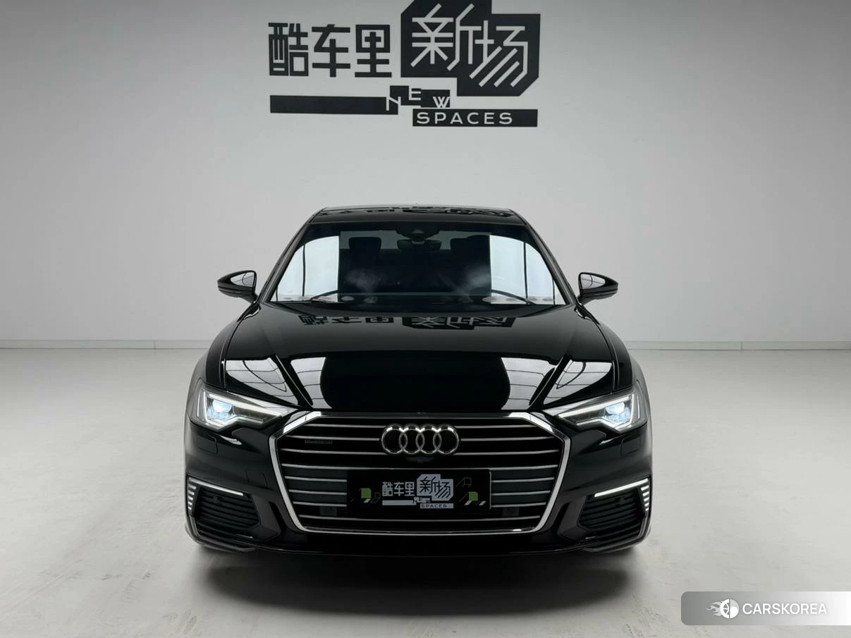 Audi A6L PHEV 2020 Черный из Китая, фото 2