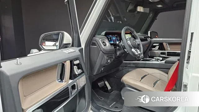 Mercedes-Benz G-Class W463b 2024 Белый из Кореи, фото 2