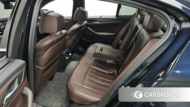 BMW 5 Series (G30) 2018 Синий из Кореи, фото 2