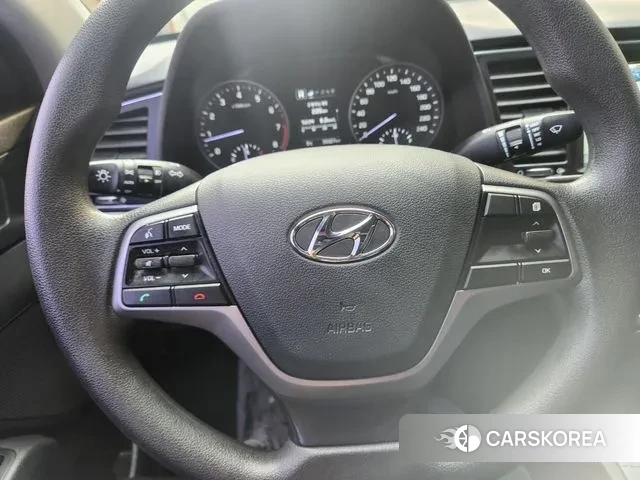 Hyundai Avante AD 2018 Черный из Кореи, фото 2