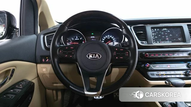 Kia The New Carnival 2019 Черный из Кореи, фото 2