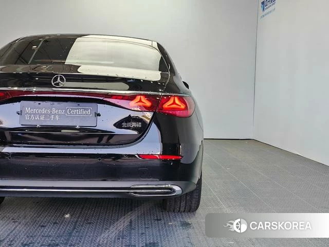 Mercedes-Benz E-class 2025 Черный из Китая, фото 2