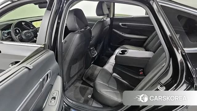 Hyundai Sonata (DN8) 2022 Черный из Кореи, фото 2