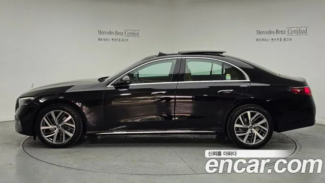 Mercedes-Benz E-Class W214 2024 Черный из Кореи, фото 2