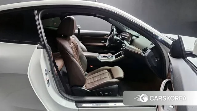 BMW 4 Series (G22) 2024 Белый из Кореи, фото 2