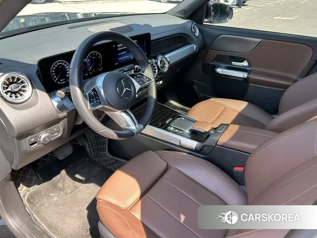 Mercedes-Benz GLB 2024 Черный из Китая, фото 2