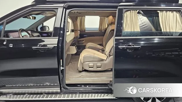 Kia Carnival 4th generation 2022 Черный из Кореи, фото 2