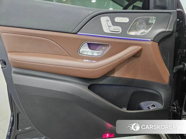 Mercedes-Benz GLE-Class W167 2024 Черный из Кореи, фото 2