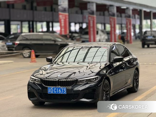 BMW 3 series 2022 Черный из Китая, фото 2