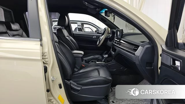 Ssangyong The New Rexton Sport 2024 Жемчужный цвет из Кореи, фото 2