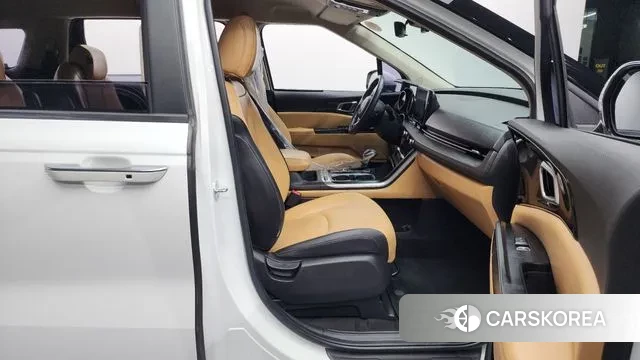 Kia Carnival 4th generation 2022 Белый из Кореи, фото 2