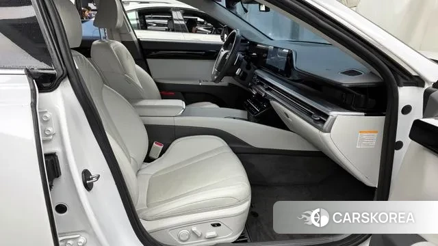 Hyundai Grandeur Hybrid (GN7) 2023 Белый из Кореи, фото 2