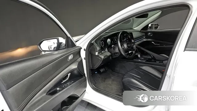 Hyundai Avante Hybrid (CN7) 2020 Белый из Кореи, фото 2