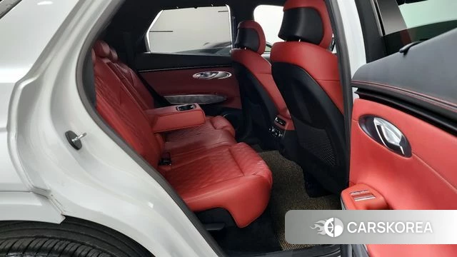 Genesis GV70 2021 Белый из Кореи, фото 2