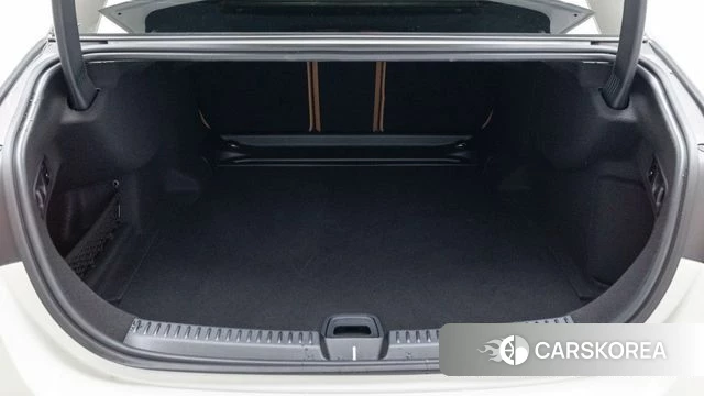 Mercedes-Benz E-Class W214 2026 Белый из Кореи, фото 2