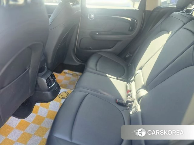 Mini Cooper Countryman 2023 Песочный из Кореи, фото 2