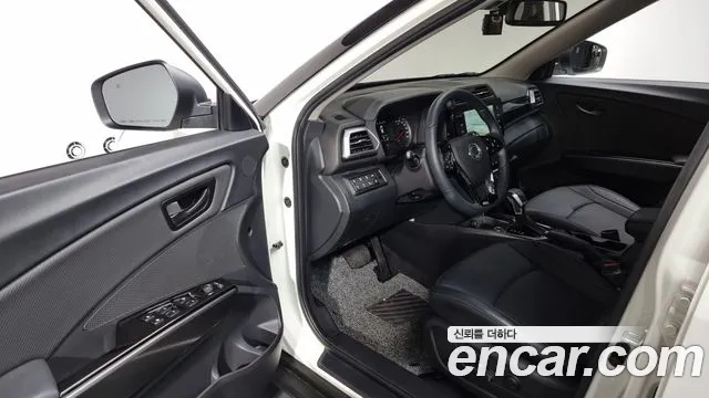 Ssangyong The New Tivoli 2023 Белый из Кореи, фото 2