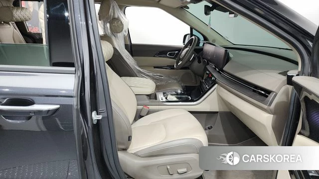 Kia Carnival 4th generation 2023 Серый из Кореи, фото 2