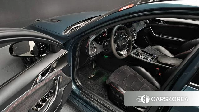 Kia Stinger Meister 2022 Темно-зеленый из Кореи, фото 2