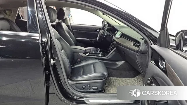 Kia K7 Premier 2021 Черный из Кореи, фото 2