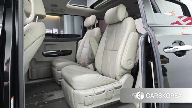 Kia All New Carnival 2018 Черный из Кореи, фото 2