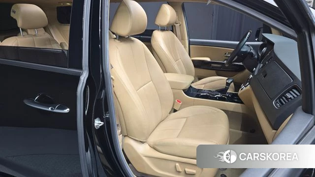 Kia The New Carnival 2018 Черный из Кореи, фото 2