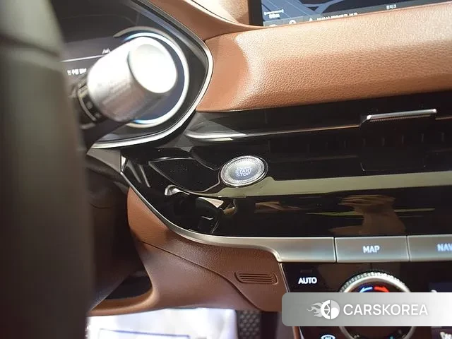 Genesis G80 (RG3) 2021 Черный из Кореи, фото 2