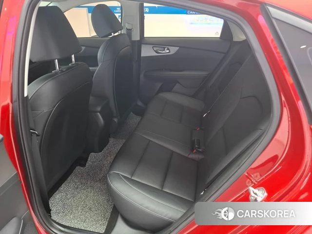 Kia Come New K3 2021 Красный из Кореи, фото 2
