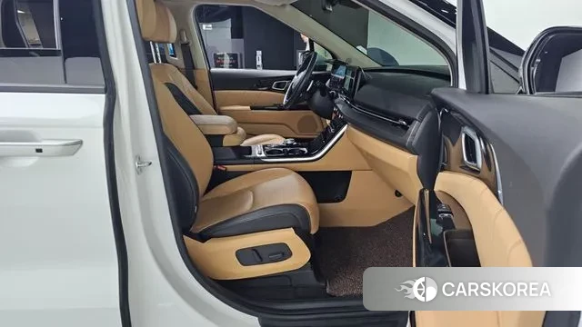 Kia Carnival 4th generation 2022 Белый из Кореи, фото 2