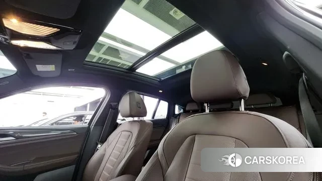 BMW X4 (G02) 2024 Черный из Кореи, фото 2