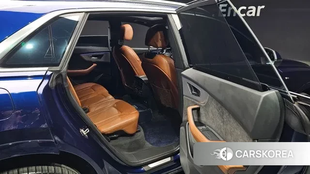 Audi Q8 (4M) 2021 Синий из Кореи, фото 2