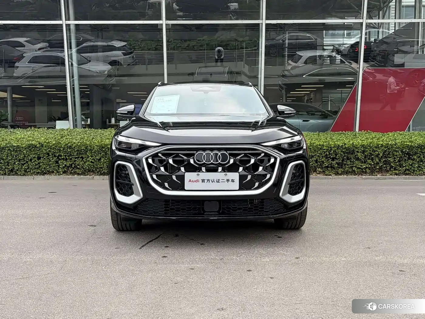 Audi Q5L 2026 Черный из Китая, фото 2