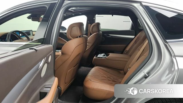 Genesis G80 (RG3) 2023 Серебряный из Кореи, фото 2