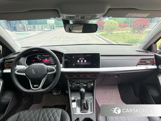 Volkswagen Lavida 2024 Темно-серый из Китая, фото 2