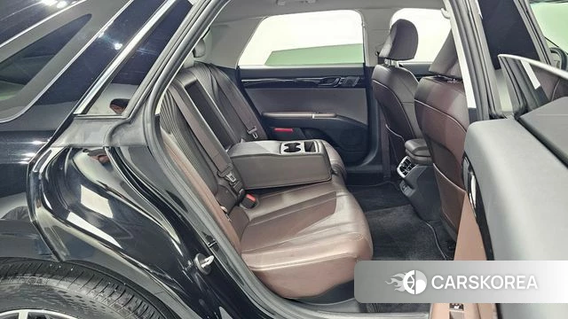Hyundai Grandeur Hybrid (GN7) 2023 Черный из Кореи, фото 2