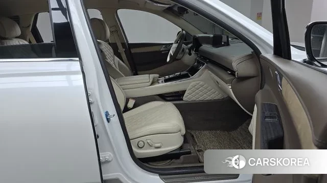 Genesis GV80 2023 Белый из Кореи, фото 2