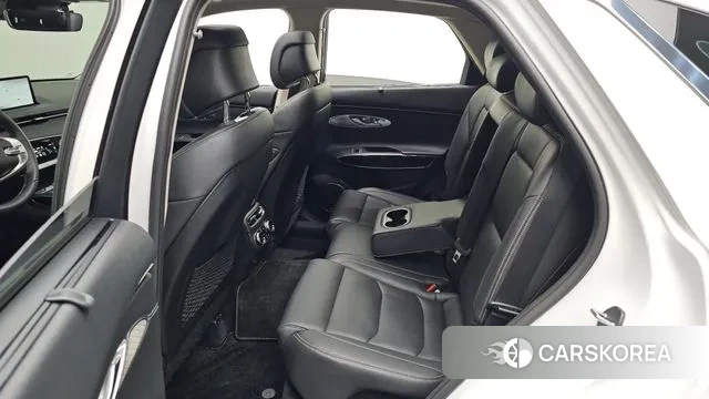 Genesis GV70 2022 Белый из Кореи, фото 2