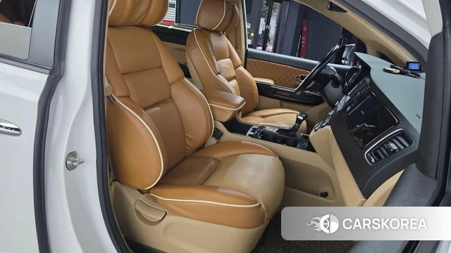 Kia All New Carnival 2018 Белый из Кореи, фото 2
