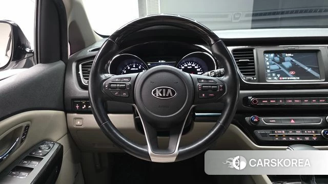 Kia The New Carnival 2019 Белый из Кореи, фото 2
