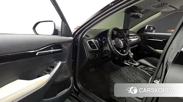 Kia Seltos 2020 Черный из Кореи, фото 2