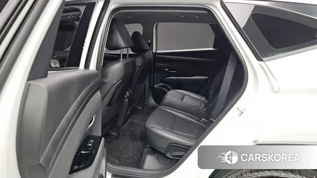 Hyundai The New Tucson (NX4) 2024 Белый из Кореи, фото 2