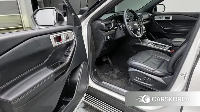 Ford Explorer 6th Generation 2020 Белый из Кореи, фото 2