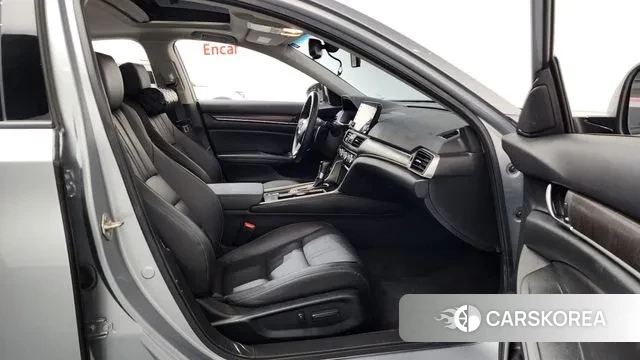 Honda Accord 10th Generation 2019 Серебряный из Кореи, фото 2