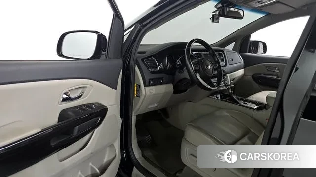 Kia The New Carnival 2020 Черный из Кореи, фото 2