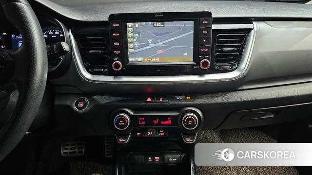 Kia Stonic 2018 Синий из Кореи, фото 2