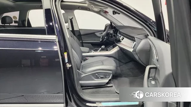 Audi Q7 (4M) 2020 Черный из Кореи, фото 2