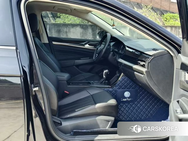 Volkswagen Passat 2021 Черный из Китая, фото 2