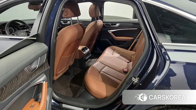 Audi A6 (C8) 2021 Синий из Кореи, фото 2